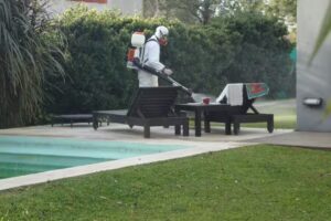 Abiotic System Control de Plagas/ Limpieza de Tanques/ An&aacute;lisis de Calidad de Agua