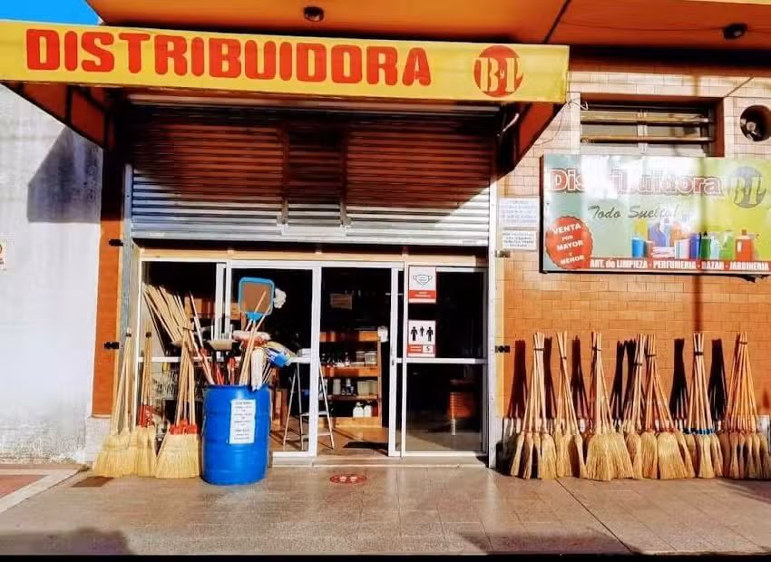 Distribuidora B & P Articulos De Limpieza