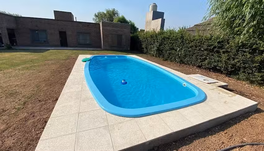 iGUi Marcos Paz Piletas