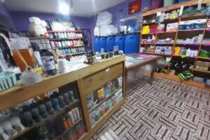 Kisi productos de limpieza.