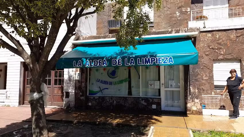 LA ALDEA DE LA LIMPIEZA