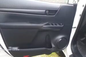 Lavadero de autos, tapizados y lustrado, tambi&eacute;n limpieza de motores y chasis