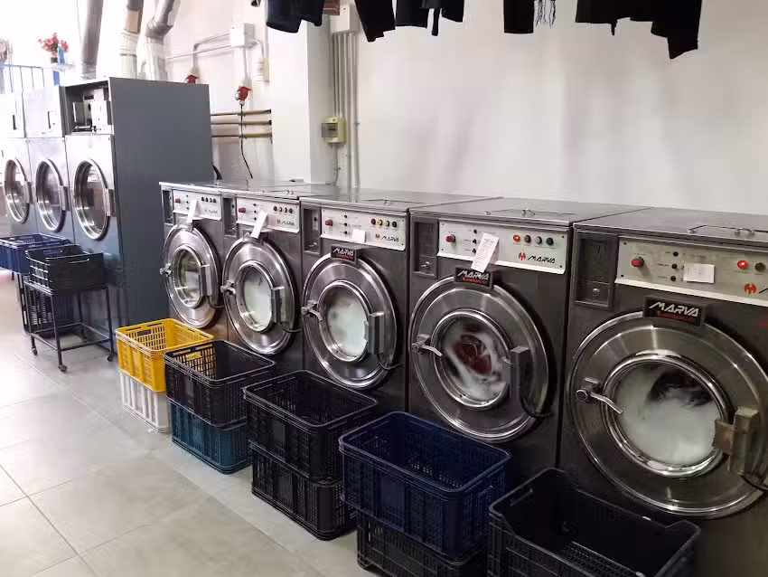 Lavadero de Ropa Marva San Miguel, Lavado de Acolchados, Valet Completo, Lavander&iacute;a