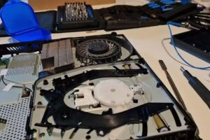 Mantenimiento Y Limpieza Profunda Con Cambio De Pasta Termica Premium PS3 Y PS4