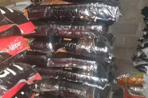 Néstor Kirchner artículos de limpieza y pet shop