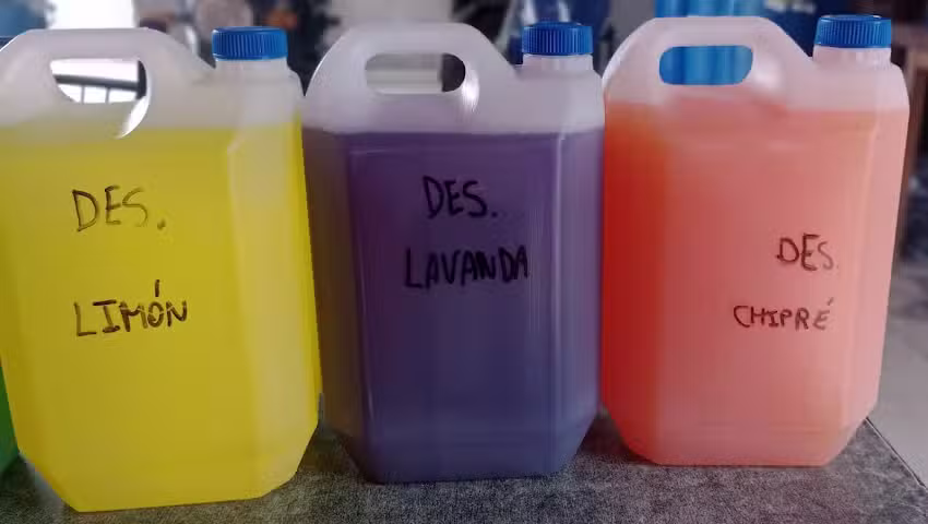 Productos de limpieza AyM