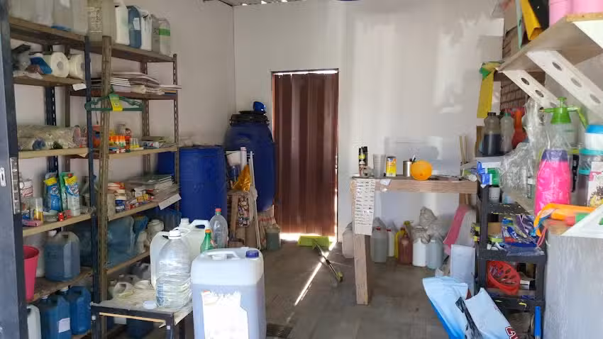 Reluciente Productos de Limpieza y Sanitizantes