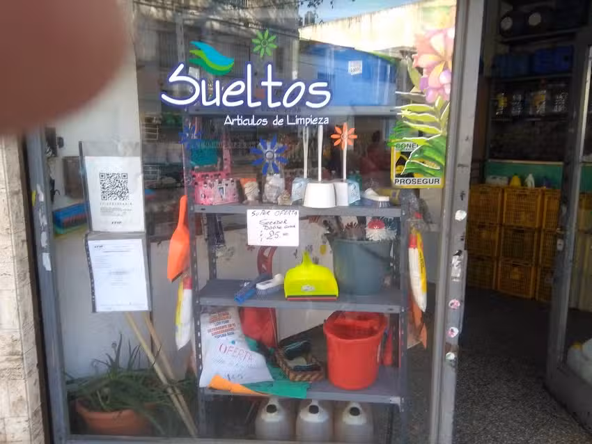 SUELTOS2002