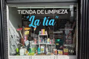 Tienda La T&iacute;a